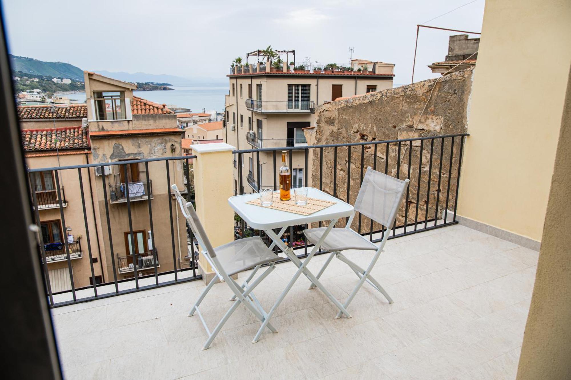 Suite Liberty Cefalù Exteriör bild