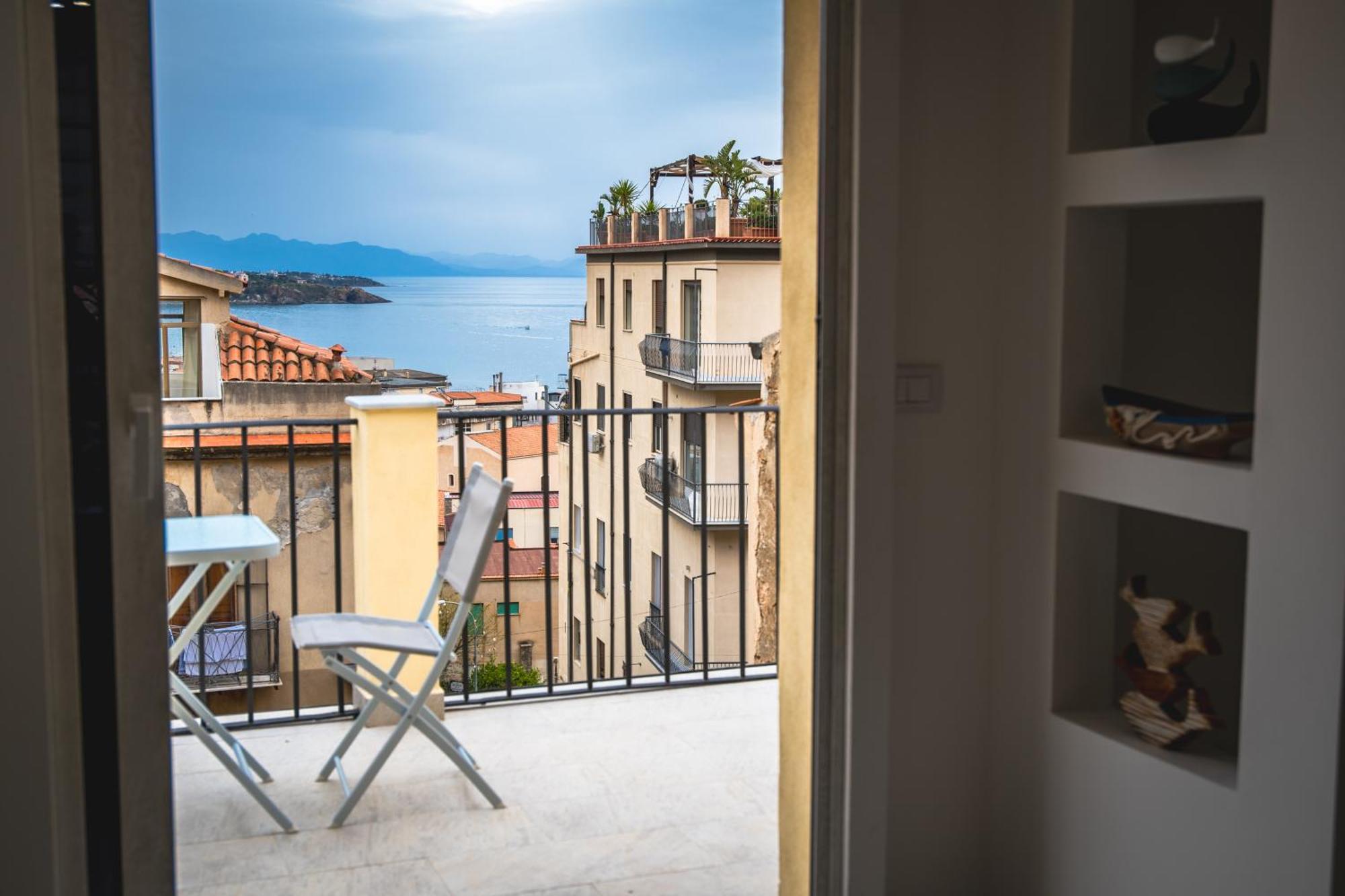 Suite Liberty Cefalù Exteriör bild